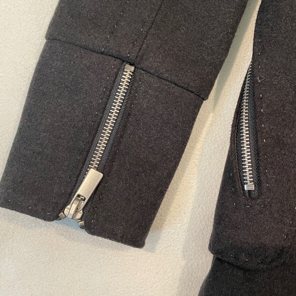 EUC Jacob Winter Overcoat with Zipper Details in Charcoal Gray Size XS - Picture 5 of 9